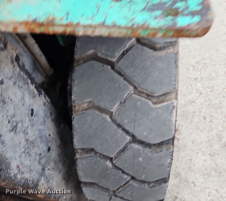 image for item LB9649 Mitsubishi FG20 forklift