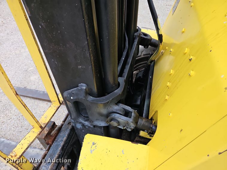 image for item LB9650 Hyster H50XM forklift