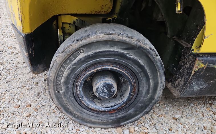 image for item LB9650 Hyster H50XM forklift