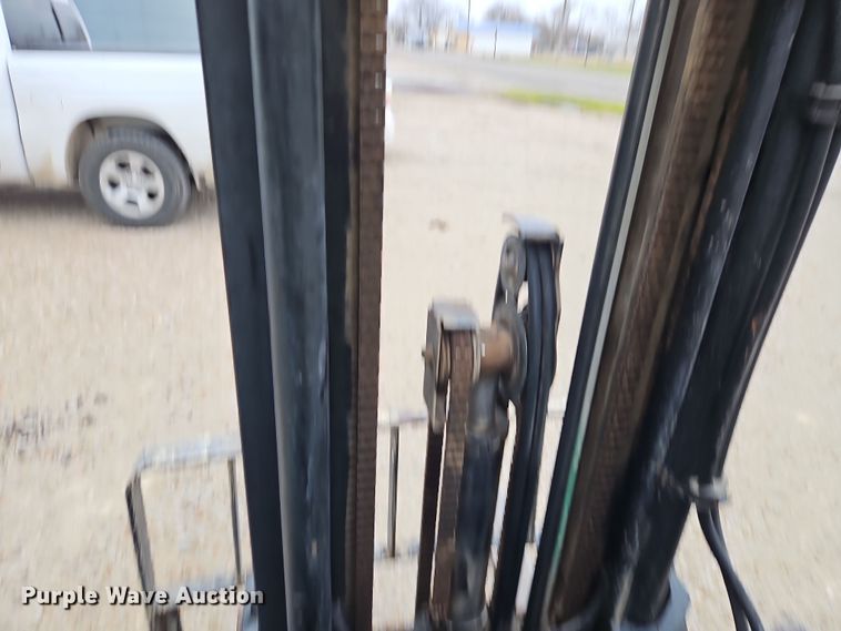 image for item LB9651 Yale GLP050R forklift