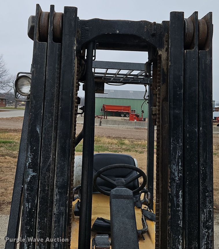 image for item LB9651 Yale GLP050R forklift