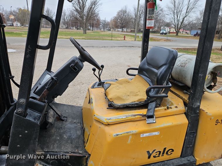 image for item LB9651 Yale GLP050R forklift