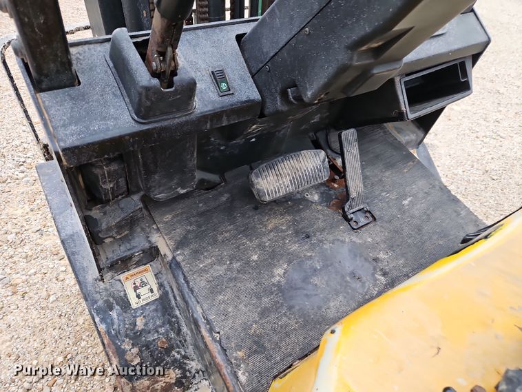 image for item LB9651 Yale GLP050R forklift