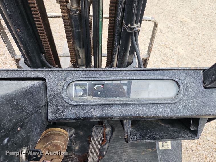 image for item LB9651 Yale GLP050R forklift
