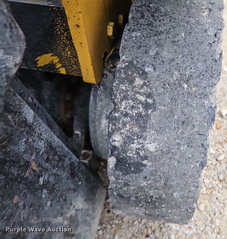 image for item LB9651 Yale GLP050R forklift