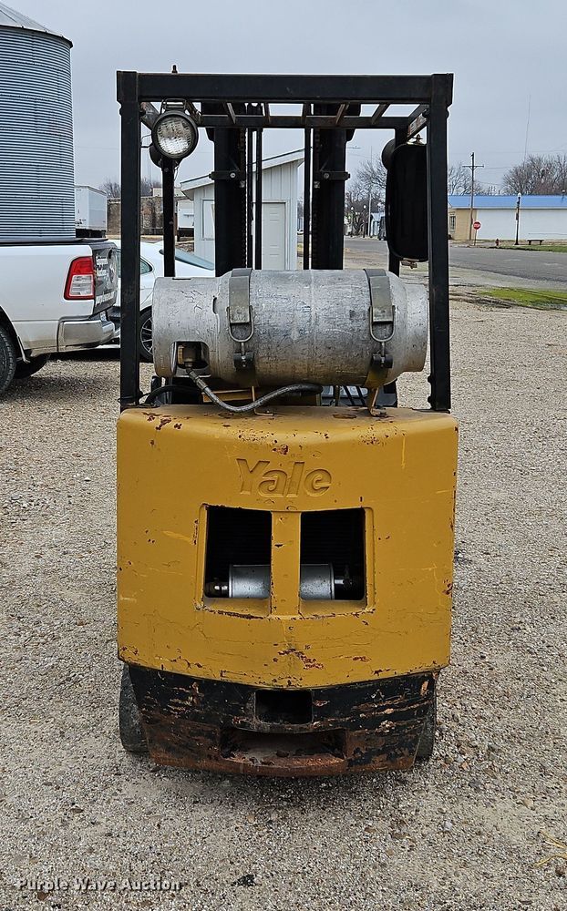 image for item LB9652 Yale GLC030CENUAE083 forklift