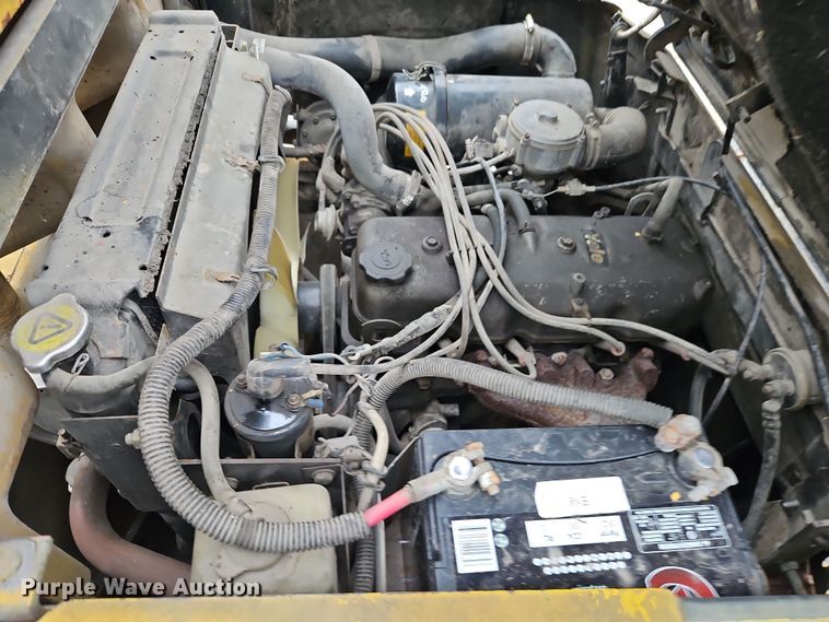 image for item LB9652 Yale GLC030CENUAE083 forklift