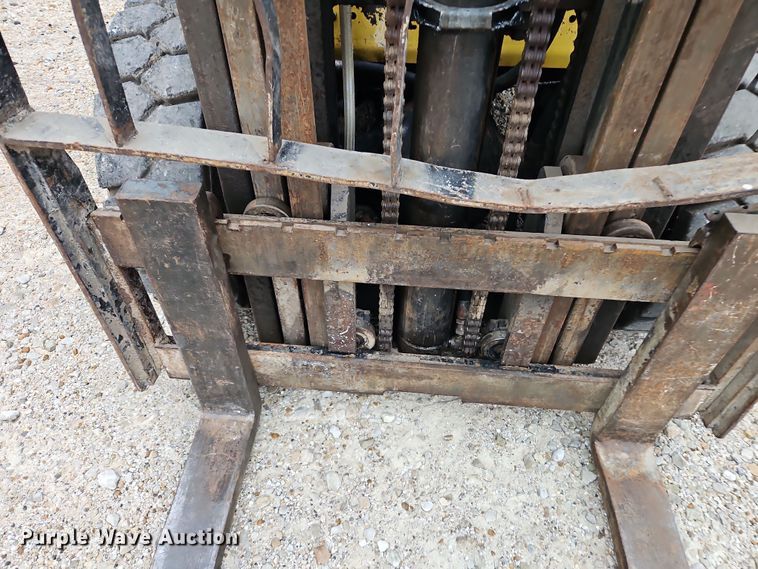 image for item LB9653 TCM FG25N2S forklift