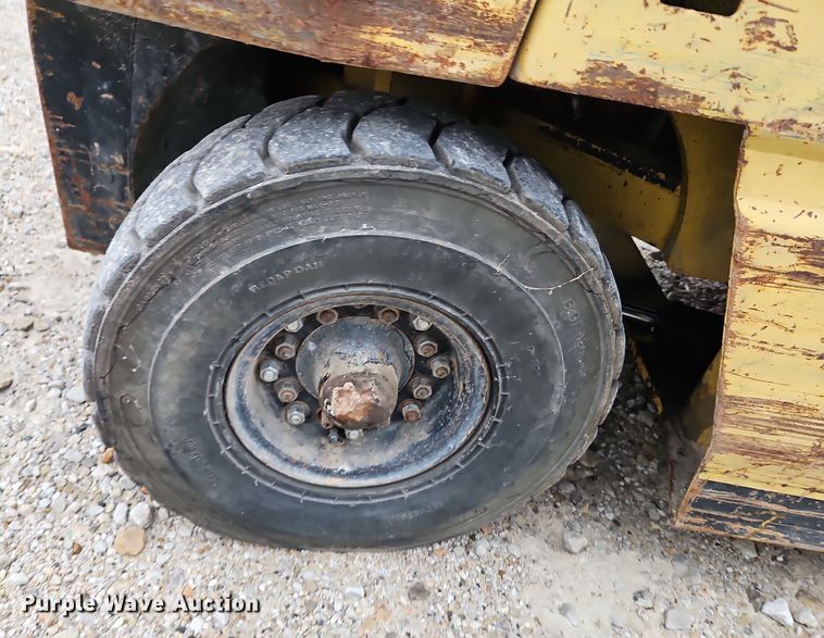 image for item LB9653 TCM FG25N2S forklift