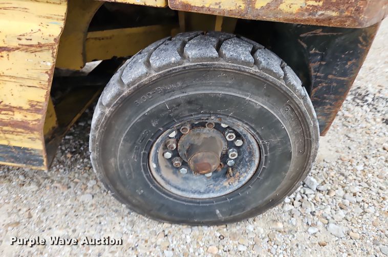 image for item LB9653 TCM FG25N2S forklift