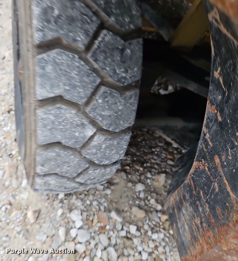 image for item LB9653 TCM FG25N2S forklift