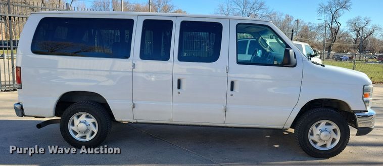 image for item LC9306 2008 Ford E350  van