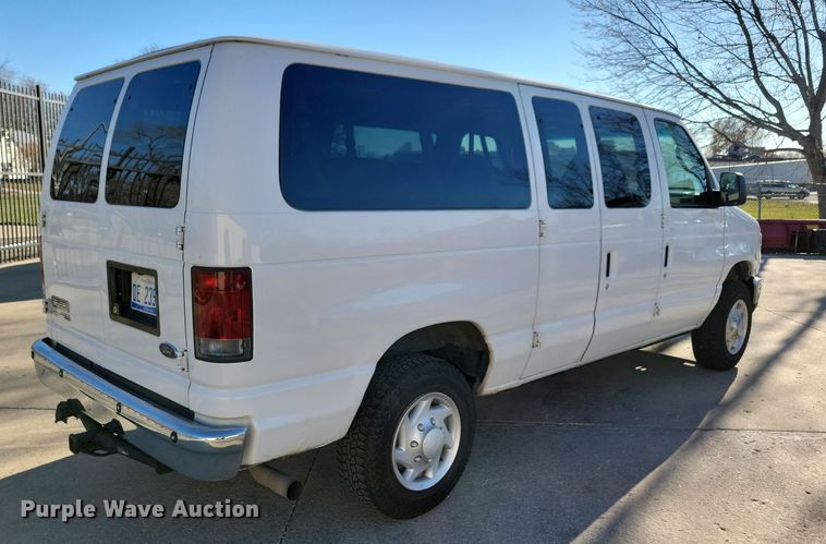 image for item LC9306 2008 Ford E350  van
