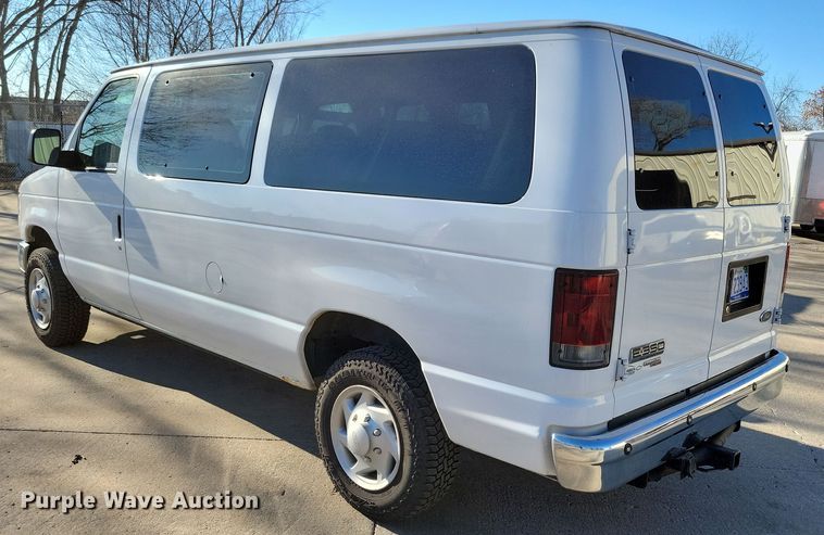 image for item LC9306 2008 Ford E350  van