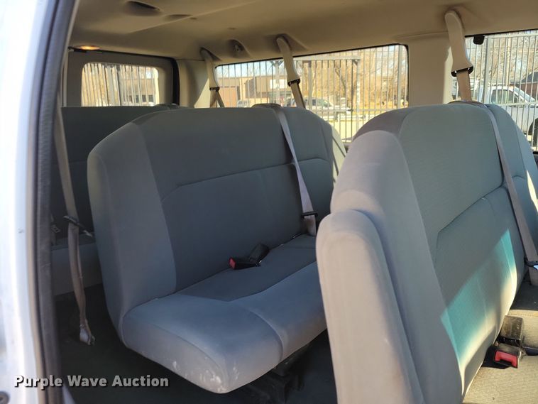 image for item LC9306 2008 Ford E350  van