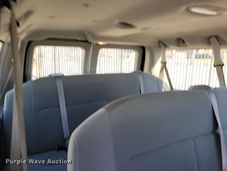 image for item LC9306 2008 Ford E350  van