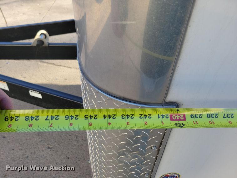 image for item LC9310 2018 Sure-Trac STRCH10220TA-100  enclosed cargo trailer