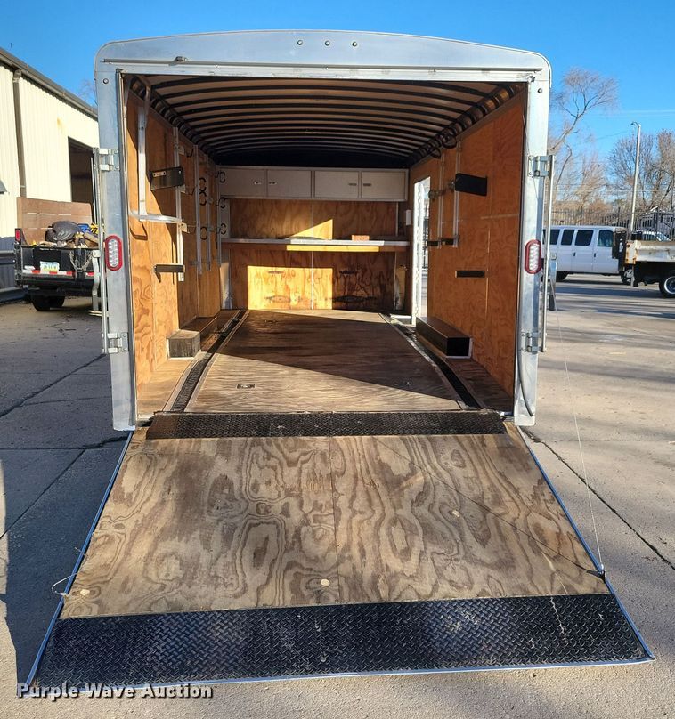 image for item LC9310 2018 Sure-Trac STRCH10220TA-100  enclosed cargo trailer