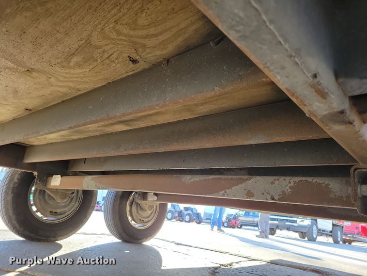 image for item LC9310 2018 Sure-Trac STRCH10220TA-100  enclosed cargo trailer