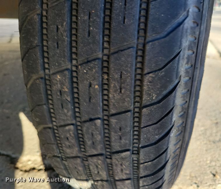 image for item LC9310 2018 Sure-Trac STRCH10220TA-100  enclosed cargo trailer