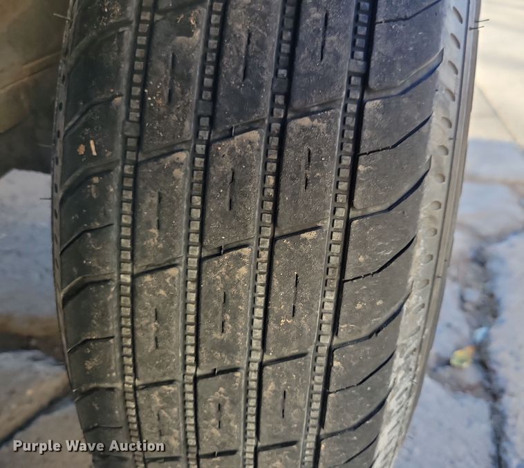 image for item LC9310 2018 Sure-Trac STRCH10220TA-100  enclosed cargo trailer