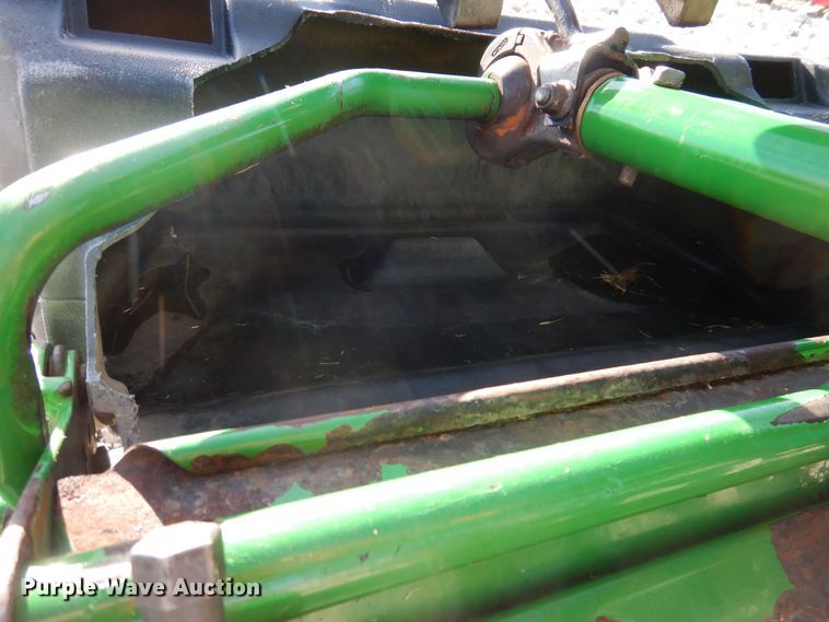 image for item LC9382 2007 John Deere 2500E Hybrid  greens mower