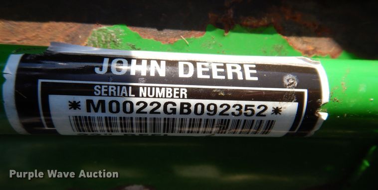 image for item LC9382 2007 John Deere 2500E Hybrid  greens mower