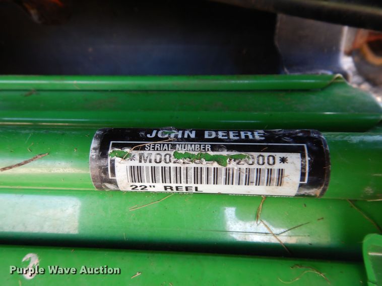 image for item LC9382 2007 John Deere 2500E Hybrid  greens mower