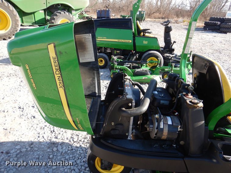 image for item LC9382 2007 John Deere 2500E Hybrid  greens mower