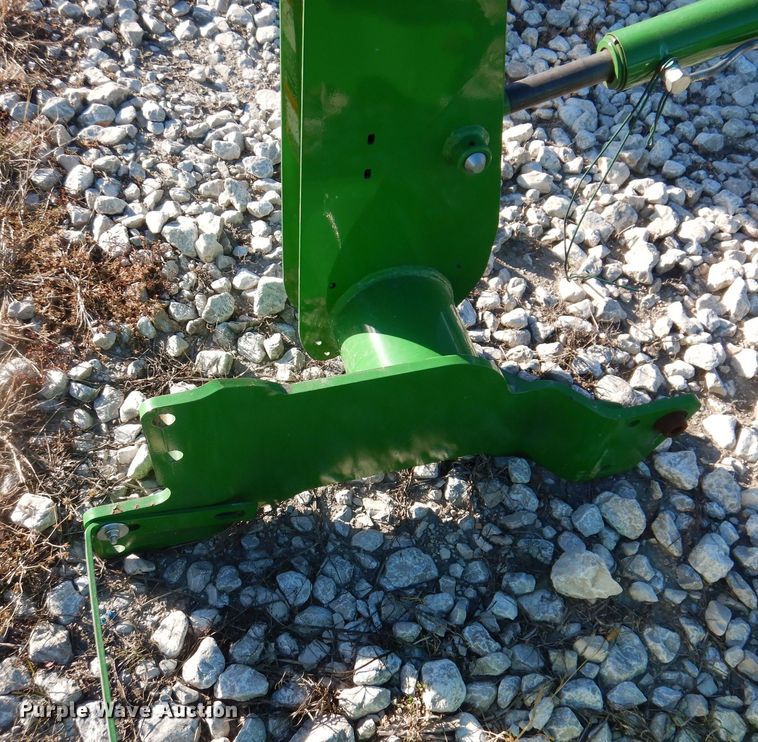 image for item LC9386 2018 John Deere 512  loader attachments