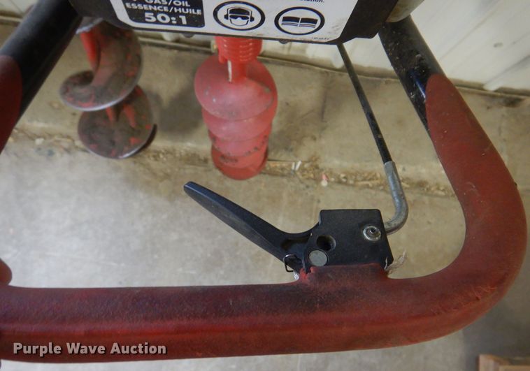 image for item LC9389 Viper  post hole digger