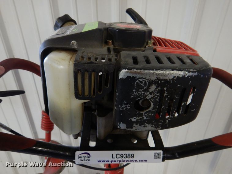 image for item LC9389 Viper  post hole digger