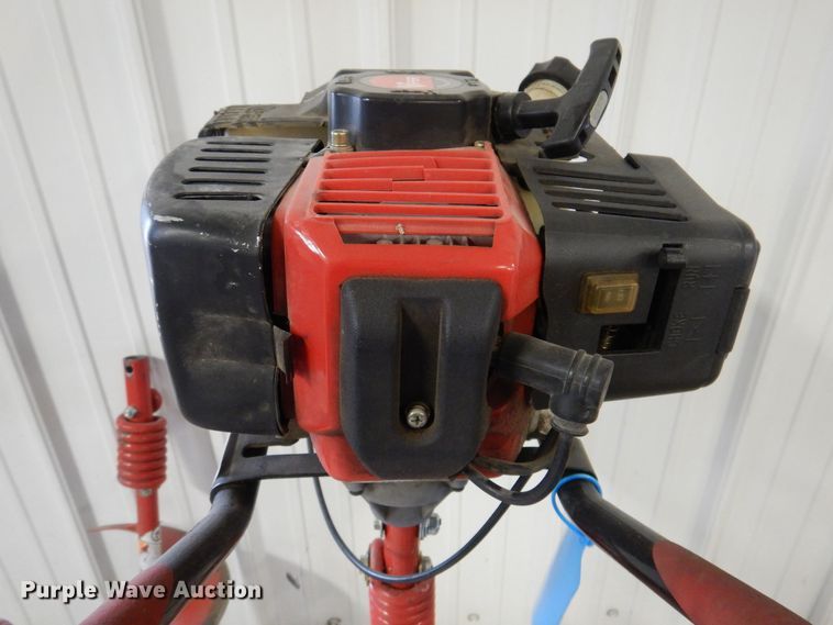 image for item LC9389 Viper  post hole digger