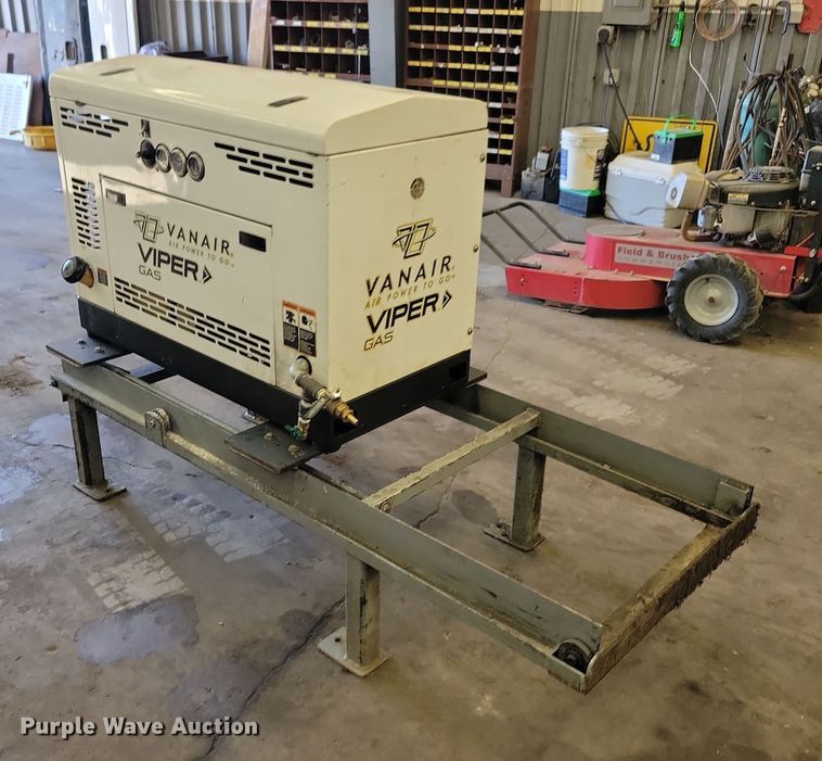 image for item LC9443 Vanair Viper G60  air compressor