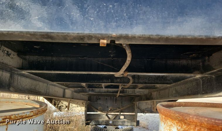 image for item LC9454 Rugby  flatbed