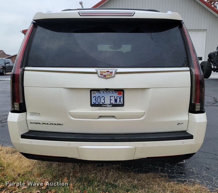image for item LD9043 2015 Cadillac Escalade Platinum  SUV