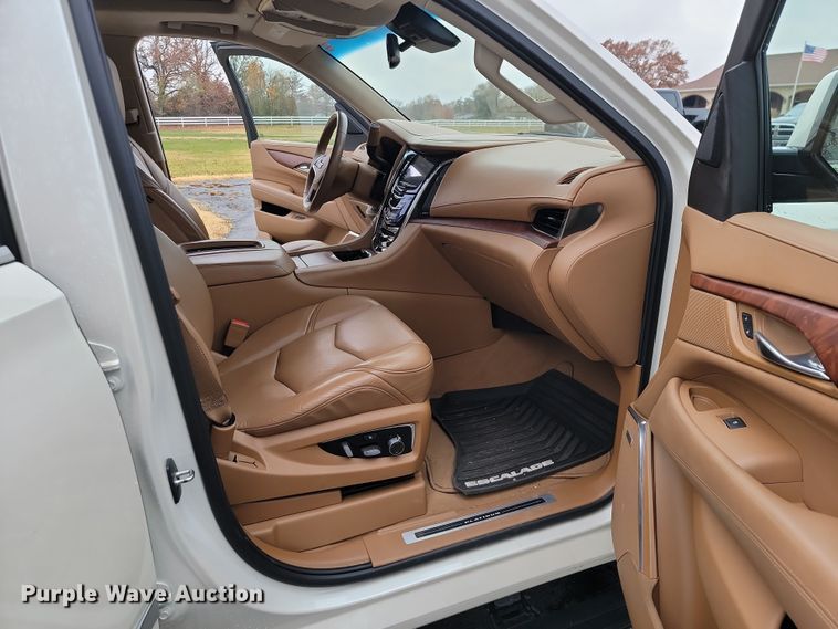 image for item LD9043 2015 Cadillac Escalade Platinum  SUV