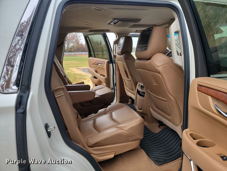 image for item LD9043 2015 Cadillac Escalade Platinum  SUV