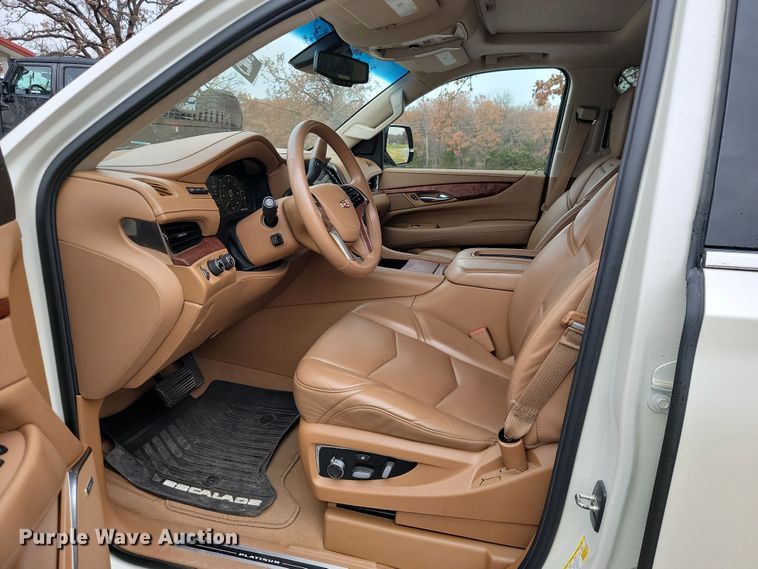 image for item LD9043 2015 Cadillac Escalade Platinum  SUV