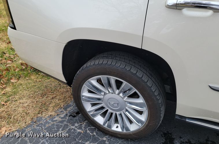 image for item LD9043 2015 Cadillac Escalade Platinum  SUV