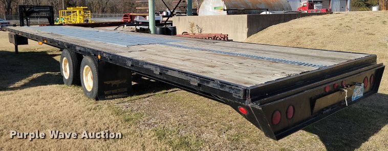 image for item LD9061 1998 West Wind Trailer  equipment trailer
