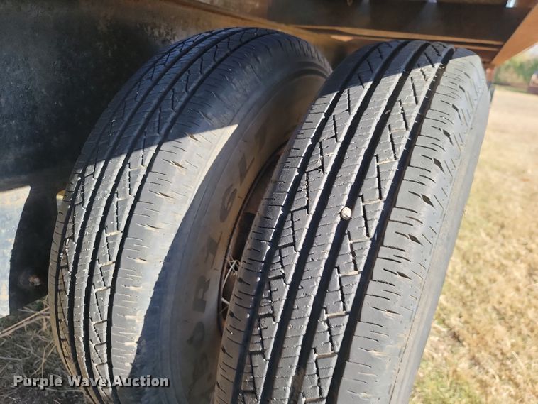 image for item LD9061 1998 West Wind Trailer  equipment trailer