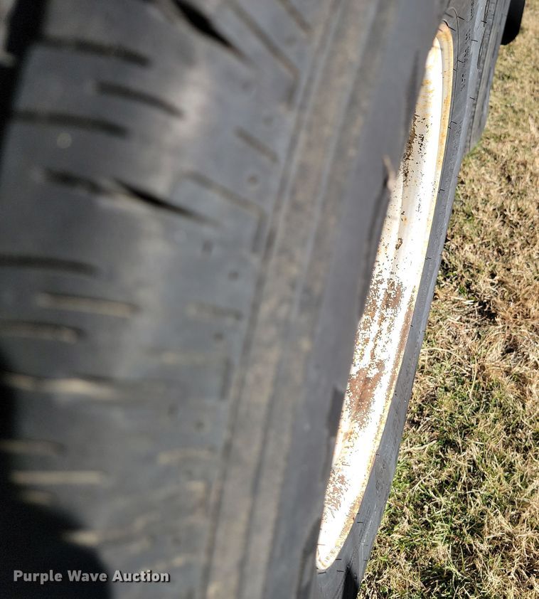 image for item LD9061 1998 West Wind Trailer  equipment trailer