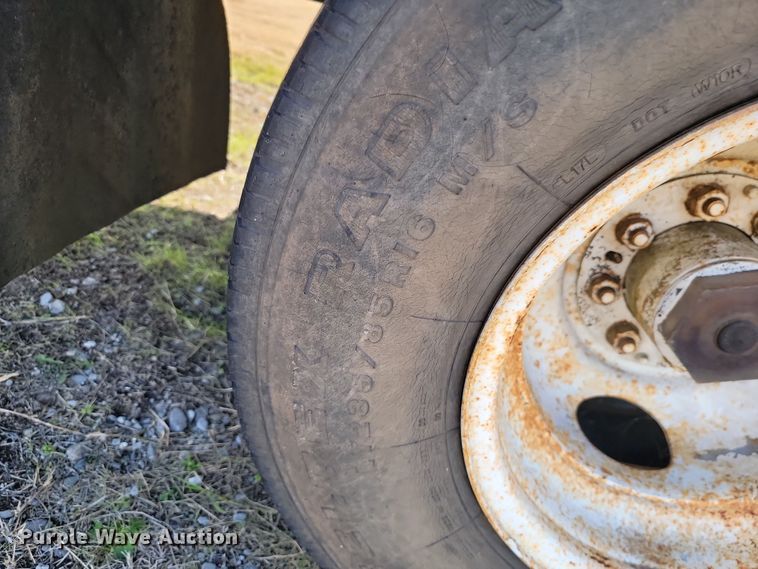 image for item LD9061 1998 West Wind Trailer  equipment trailer