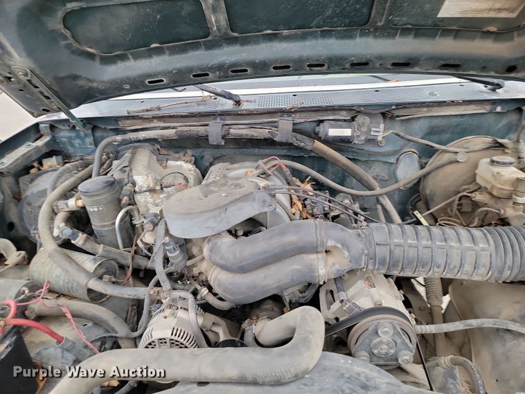 image for item LD9066 1995 Ford F150  pickup truck