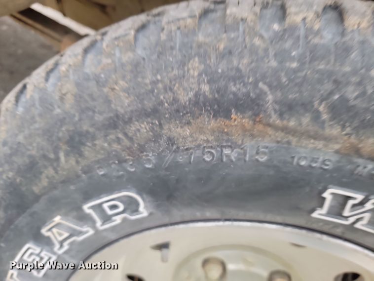 image for item LD9066 1995 Ford F150  pickup truck