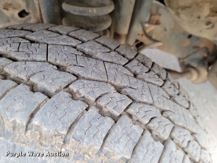 image for item LD9066 1995 Ford F150  pickup truck