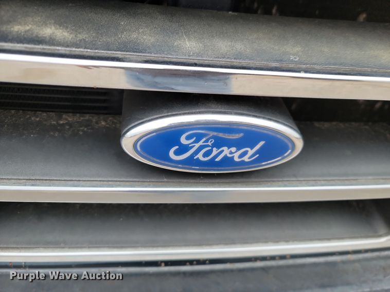 image for item LD9066 1995 Ford F150  pickup truck