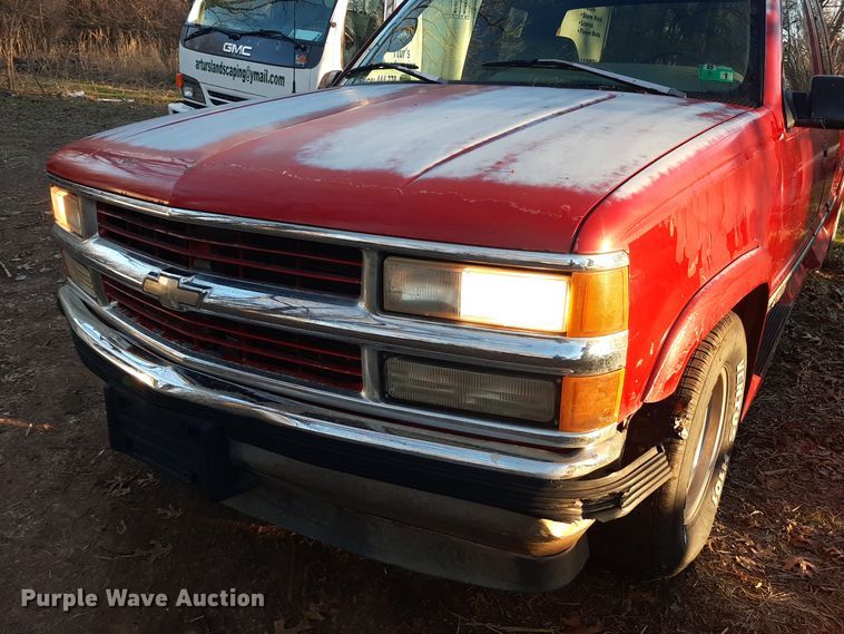 image for item LD9087 1996 Chevrolet C1500  Ext. Cab pickup truck