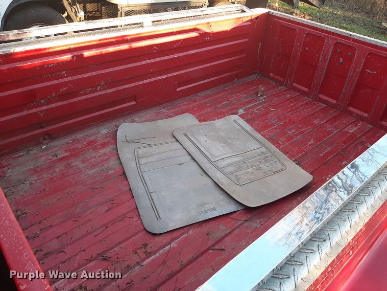 image for item LD9087 1996 Chevrolet C1500  Ext. Cab pickup truck